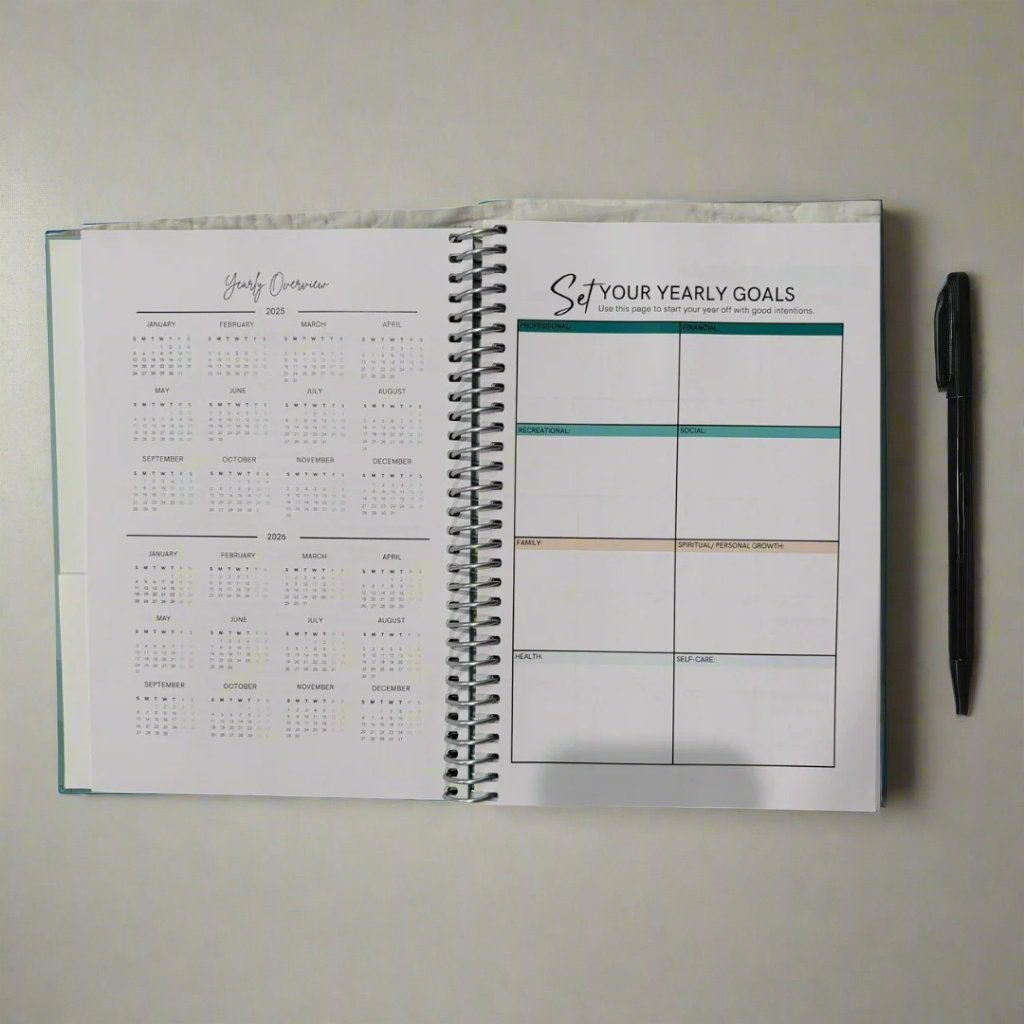 Black Gradient 2025 Planner